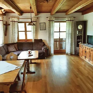 Apartment Piller